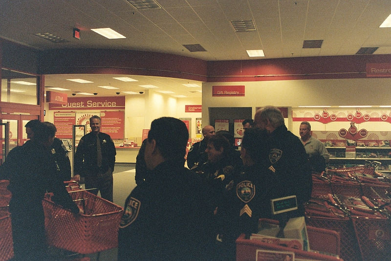 ShopWithACop2008 (35).jpg